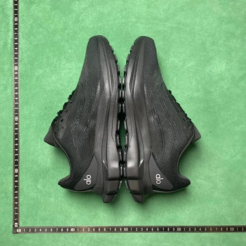 Black Sneakers