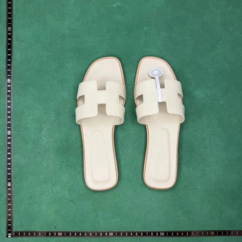Hermès Oran Sandals