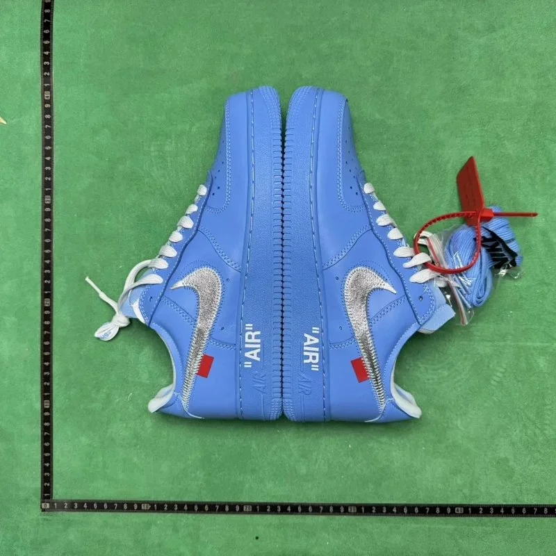 Off-White Sneakers