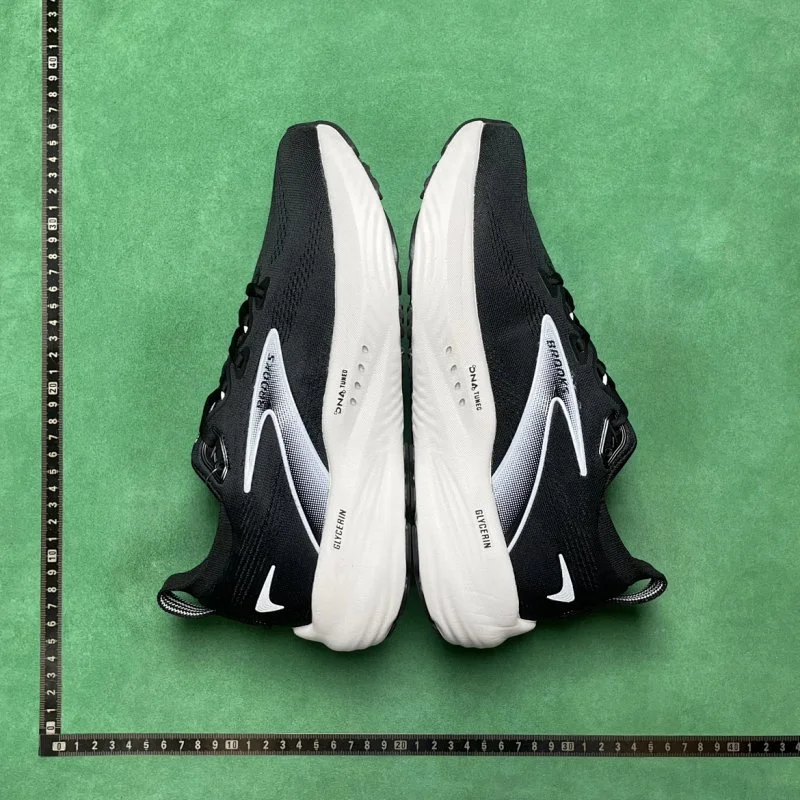 Black Sneakers