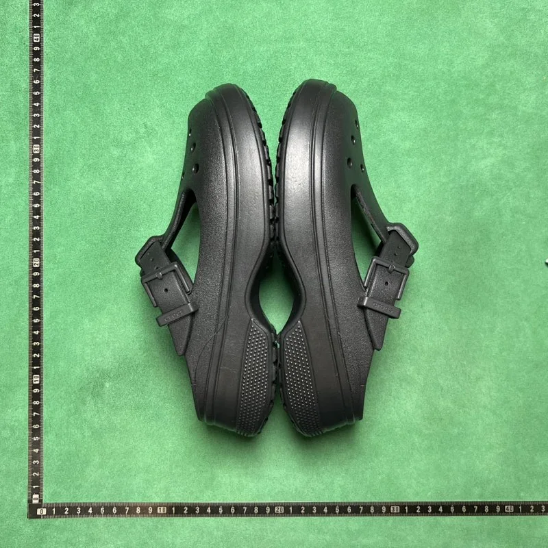 Clogs