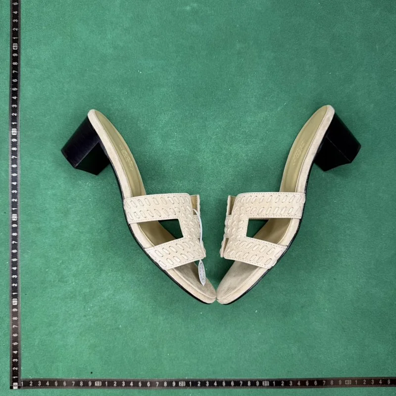Hermès Oran Sandals