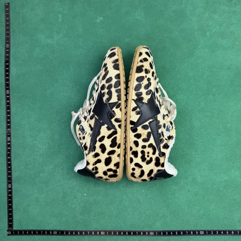 Golden Goose Sneakers