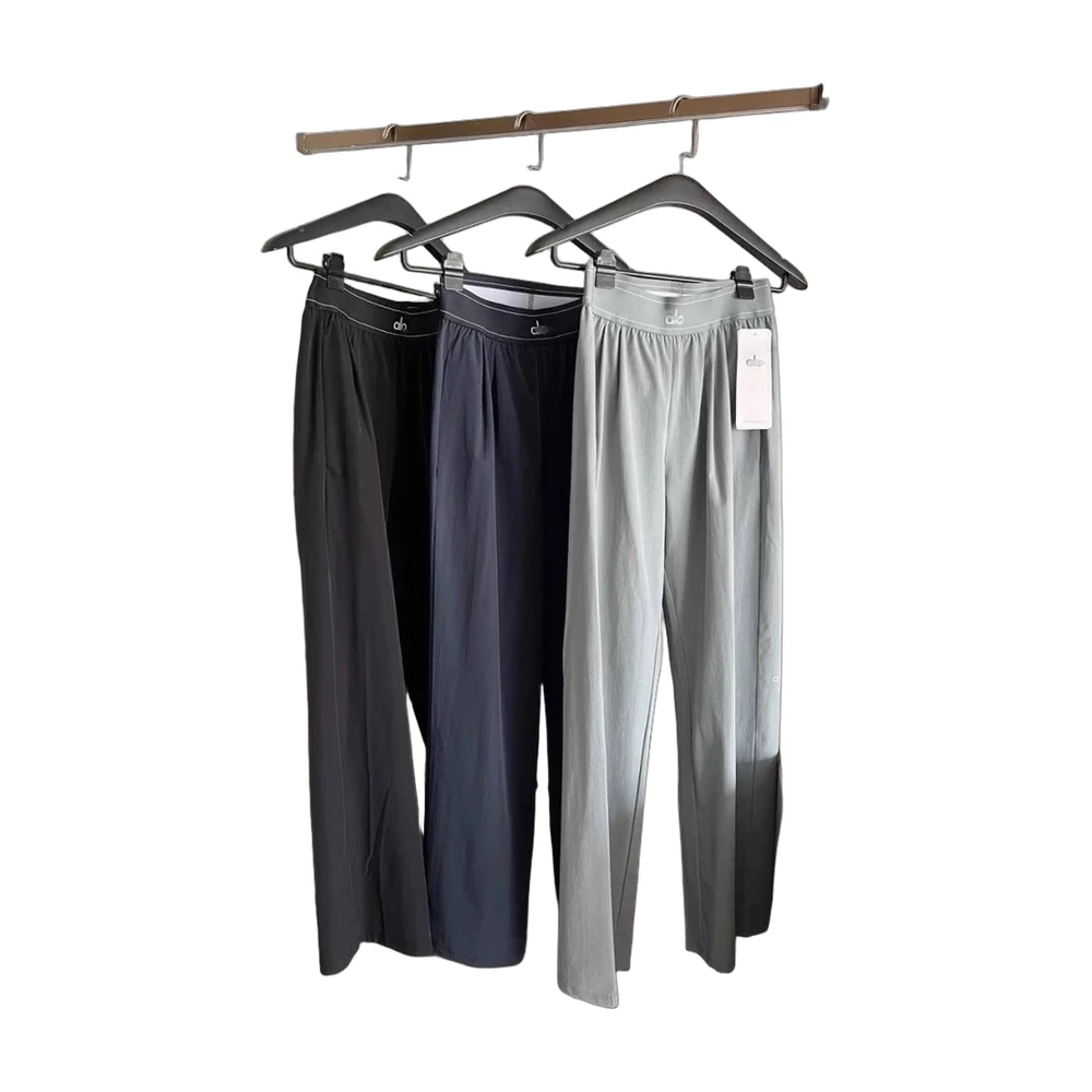 Alo Yoga Woven Pant