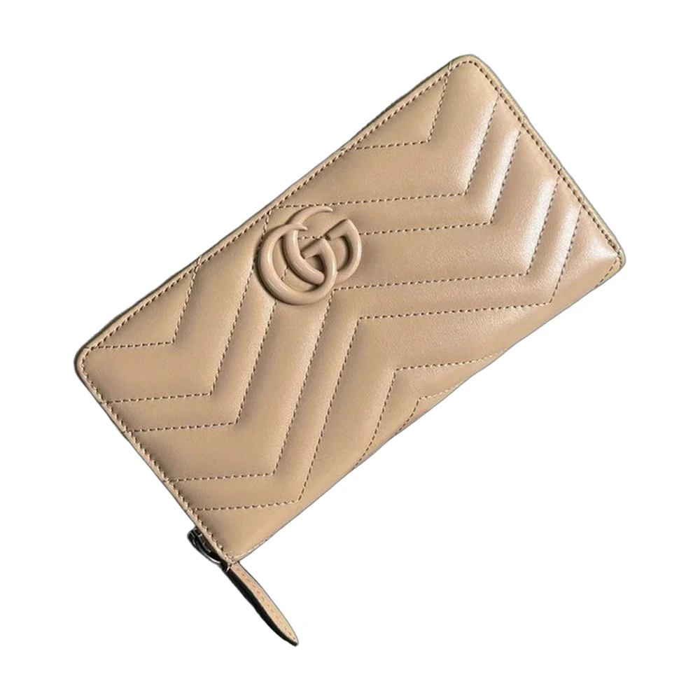 Gucci GG Marmont Matelasse Zip Around Wallet