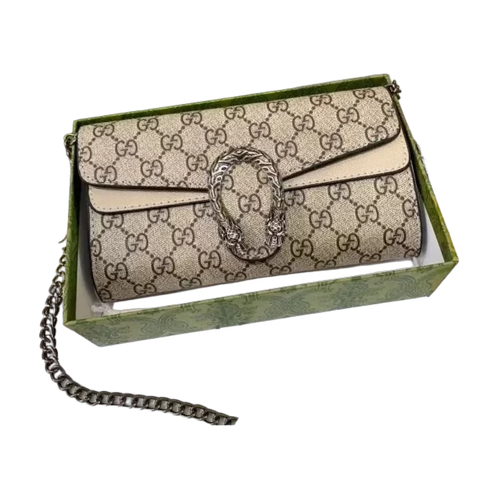 Gucci Dionysus GG Supreme Mini Chain Bag