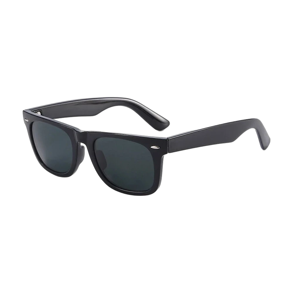 Classic Wayfarer Sunglasses