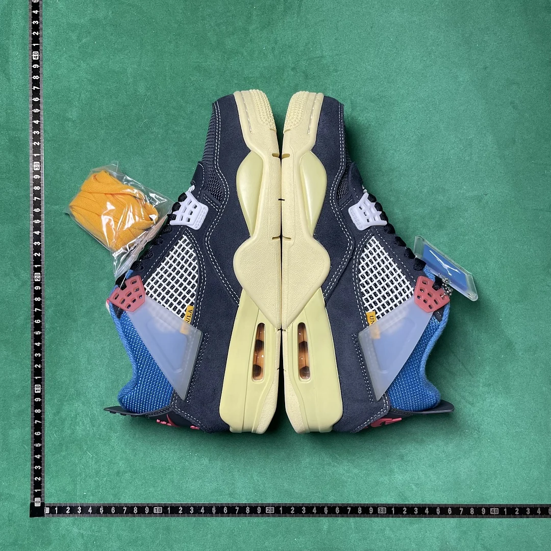 Air Jordan 4 Union