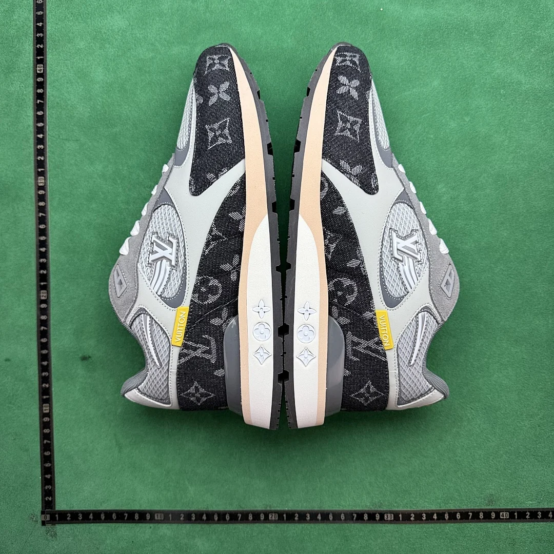 Louis Vuitton Lv Runner 55