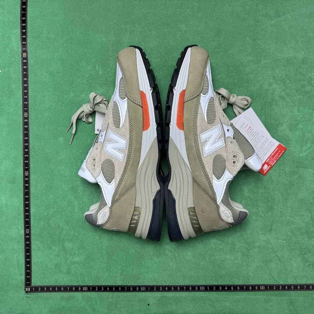 New Balance Sneakers
