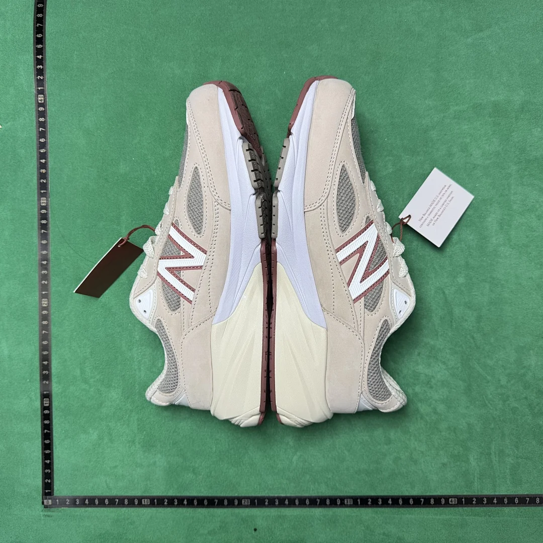 New Balance Sneakers