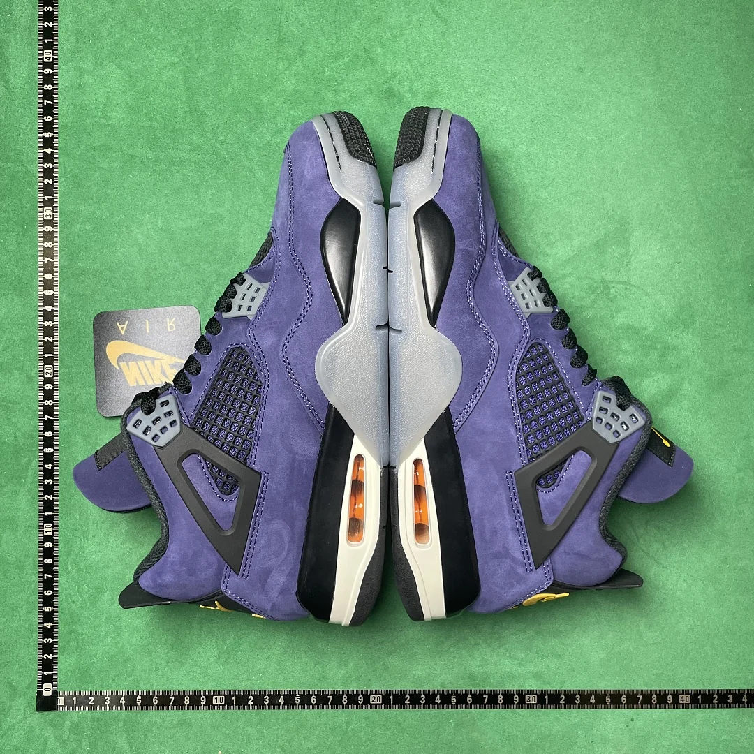 Air Jordan 4 Retro Canyon