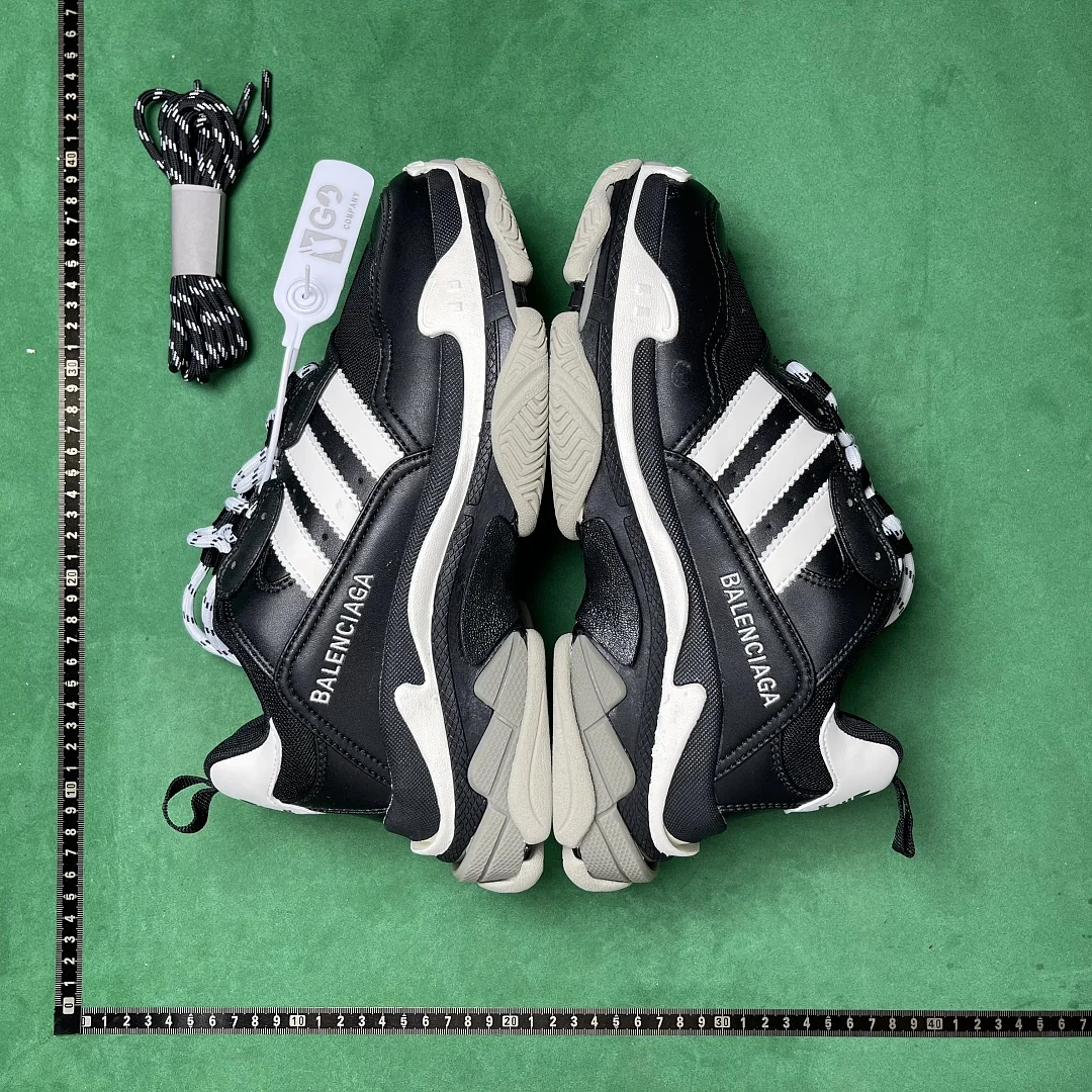 Balenciaga Sneakers