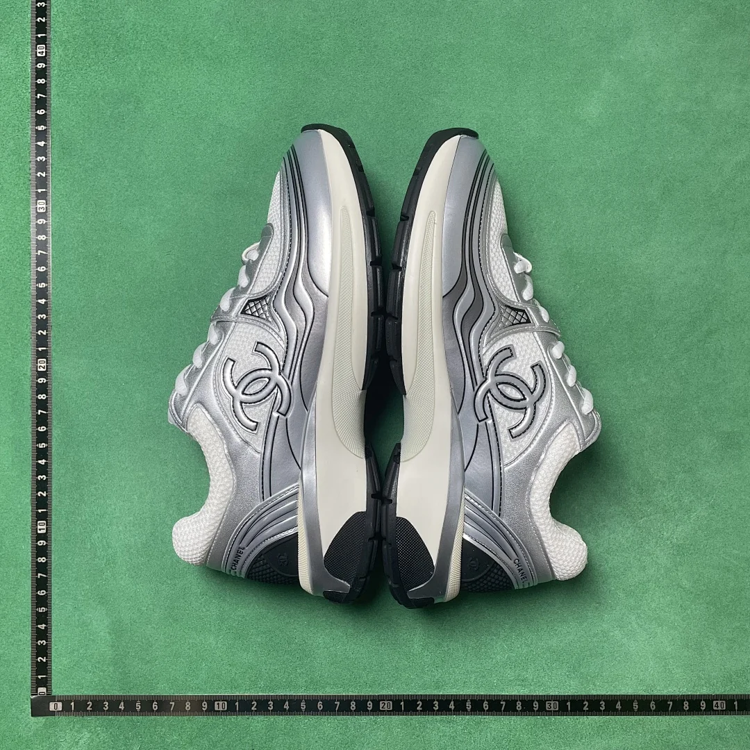 Chanel Cc Runner
