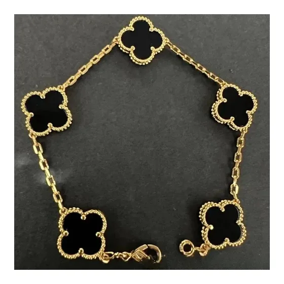 Van Cleef & Arpels Four-Leaf Clover Bracelet